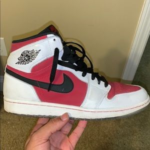 Carmine 1s